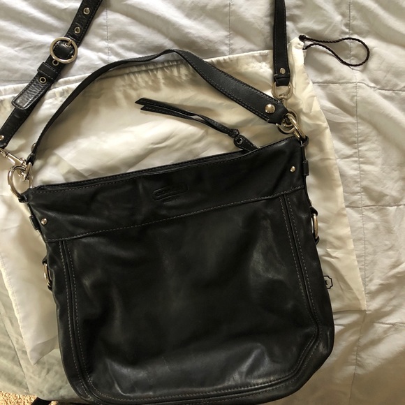 Coach leather bag with dust bag - Picture 7 of 7